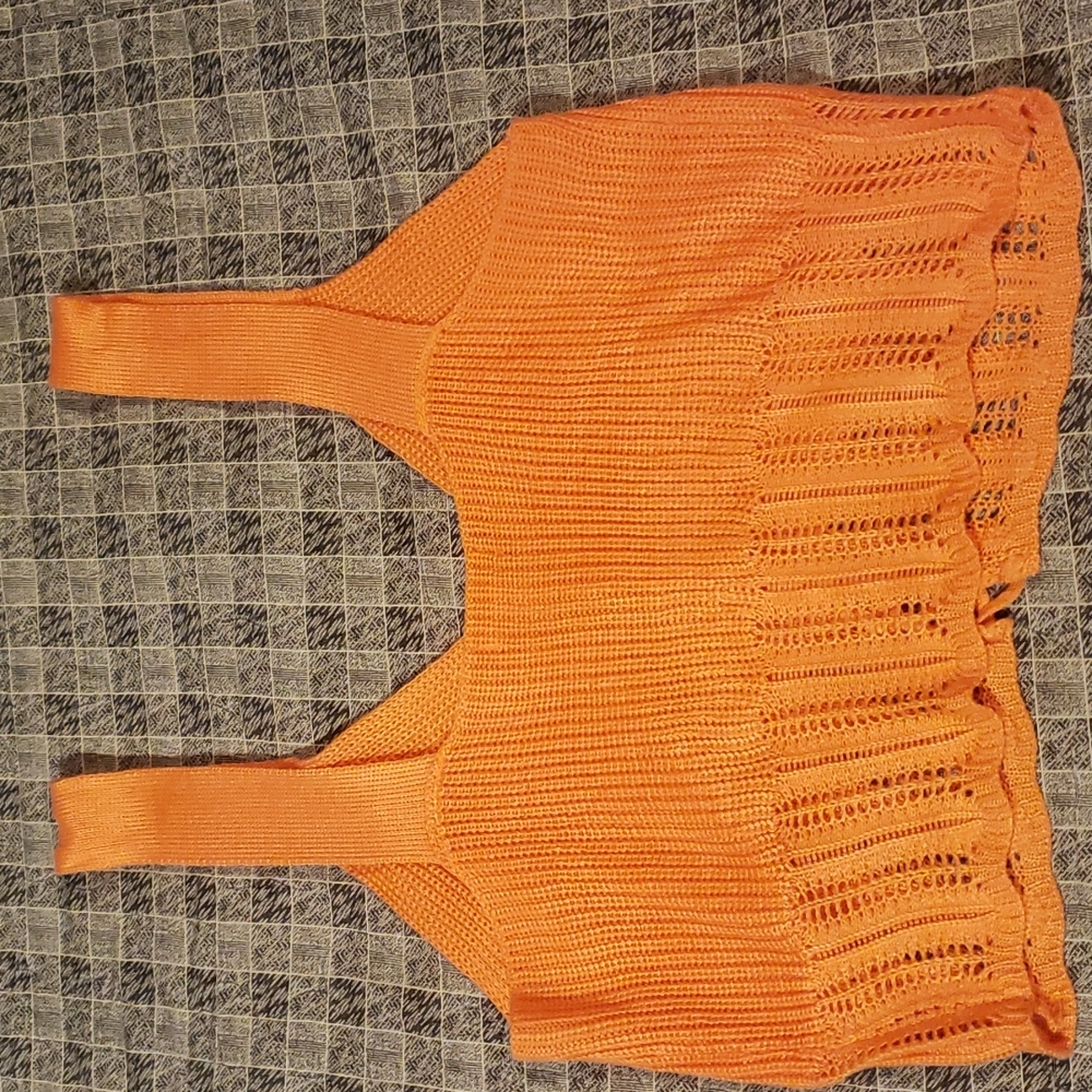 Crochet Crop Knit Top size 2x Orange Crochet Wide shoulder Straps Lightweight - Picture 2 of 2